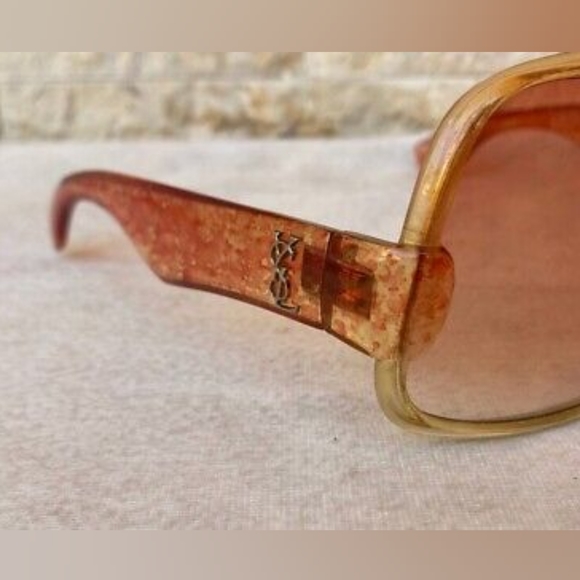 Extra pics for VINTAGE YVES SAINT LAURENT YSL PARIS 1970's OVERSIZED SUNGLASSES - Picture 15 of 16